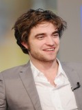 Robert Pattinson
