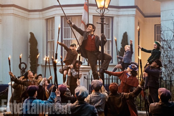 Mary Poppins dönüyor
